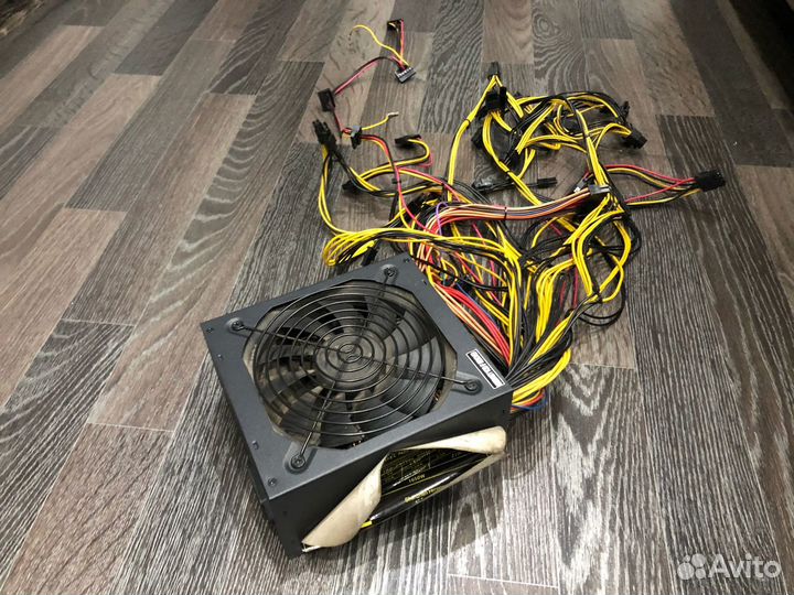 Блок питания китайский 1650W