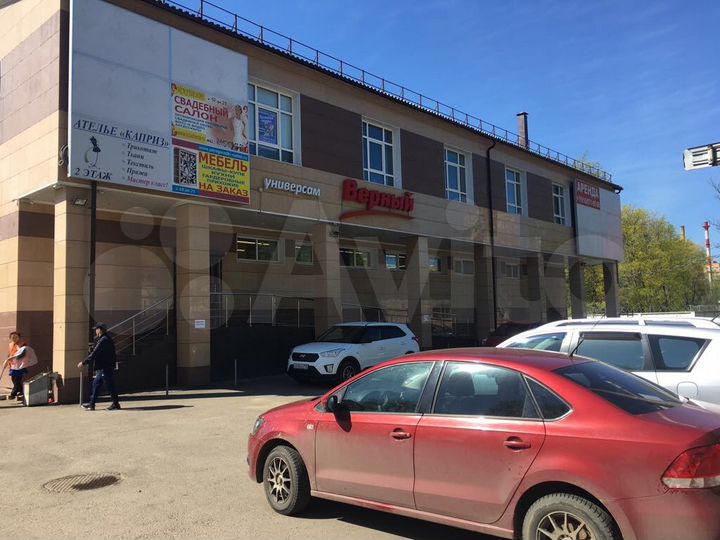 Торговая площадь, 70 м²