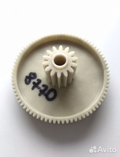 Шестеренка мясорубки средняя D79 d23,5 H37 h15