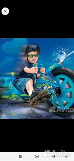Велосипед Huffy Machine H2O, стреляющий водой