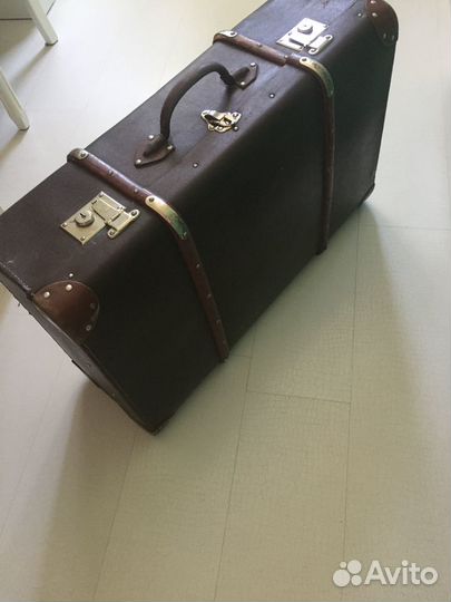Два Старинных немецких чемодана