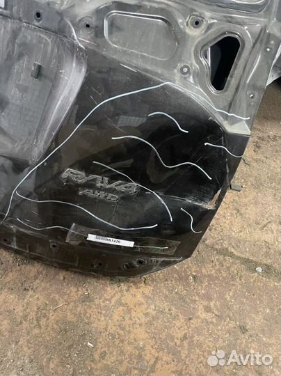 Крышка багажника Toyota Rav4 XA40 2015-2019