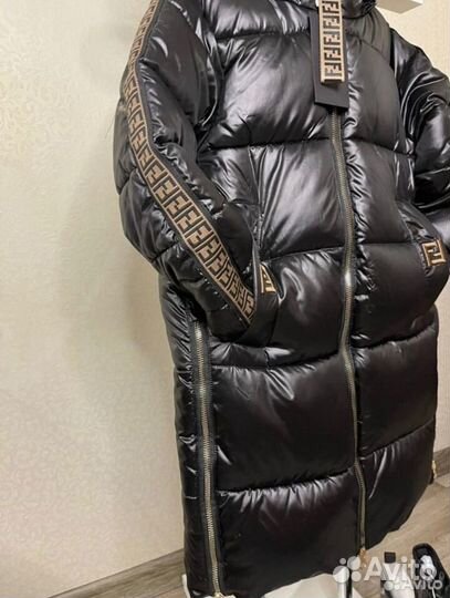 Куртка зимняя,пальто Fendi для девочки 152 рост