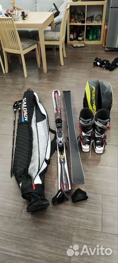Горные лыжи палки ботинки комплект