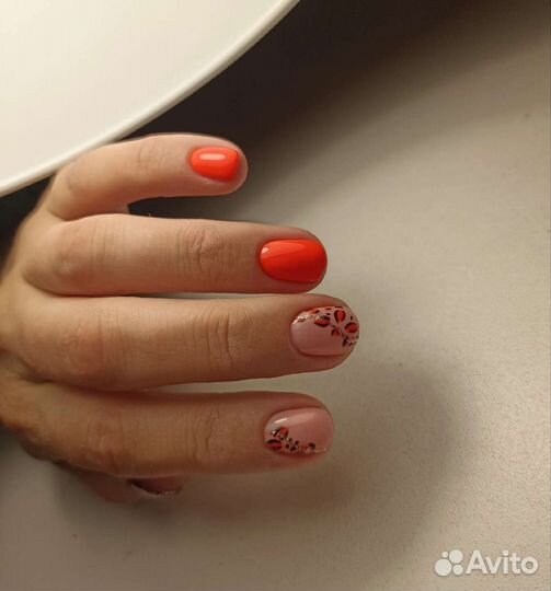 Маникюр с покрытием гель-лаком