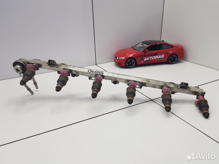 Рейка топливная (рампа) (BMW 5)