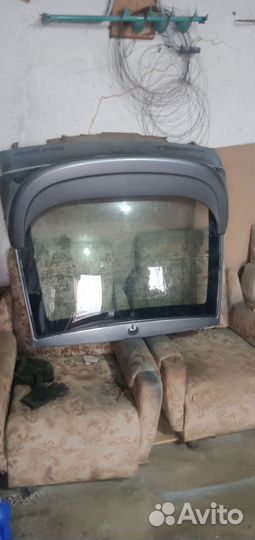 Заднее стекло ваз 2112
