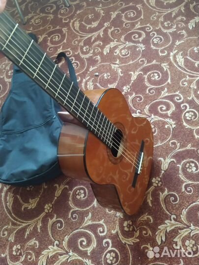 Гитара yamaha c40