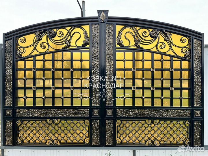 Кованые ворота