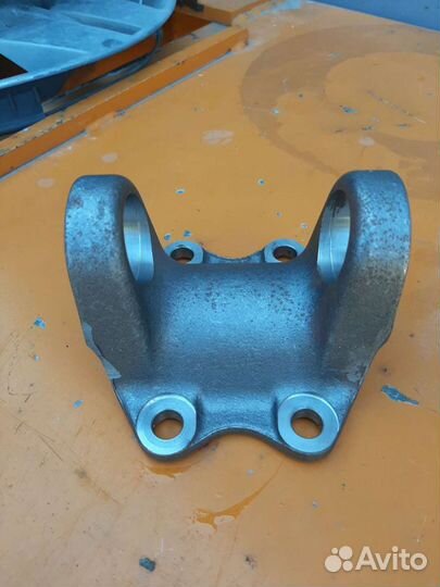 Фланец карданного вала Исузу