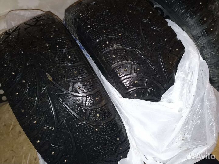 Hankook Winter I'Pike 215/65 R16