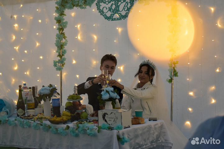 Пластиковые вазы с искусственным пионами цена за 2