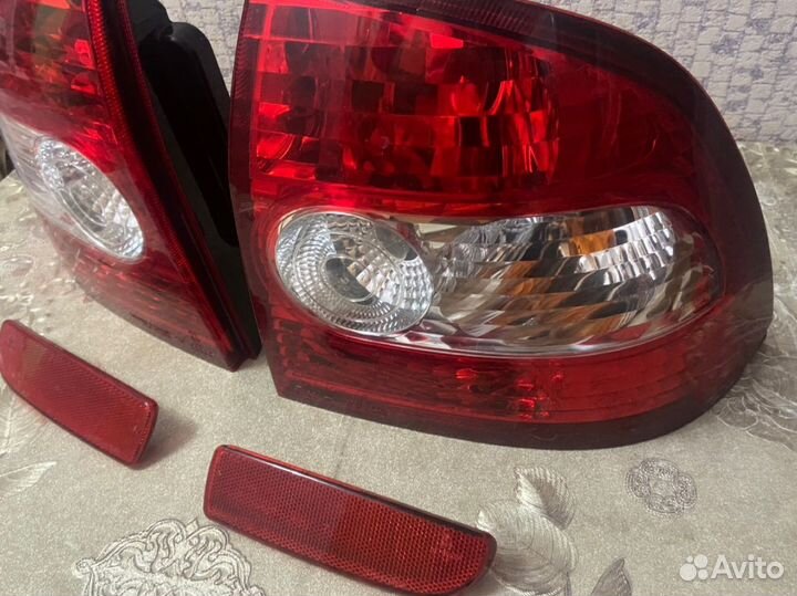 Задние фары на priora 1