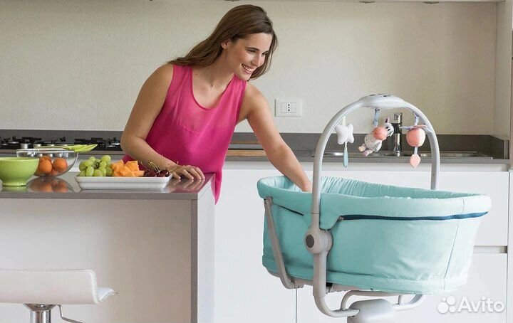 Chicco Baby hug 4в1 новый