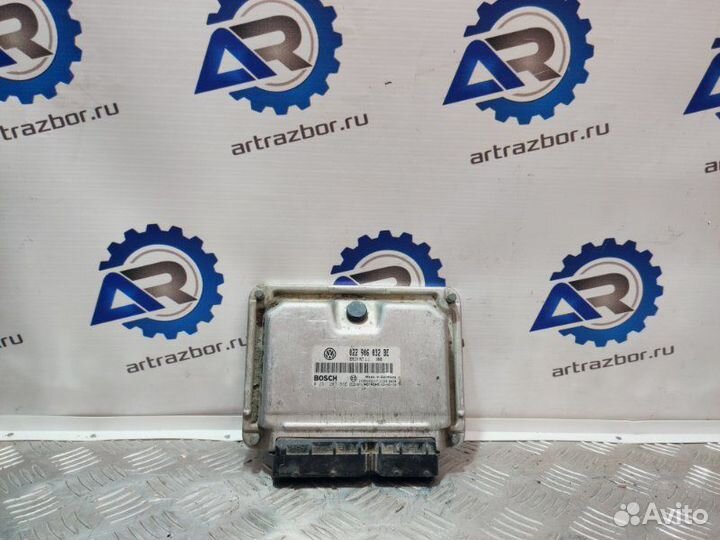 Блок управления двигателем Volkswagen Touareg 3.2