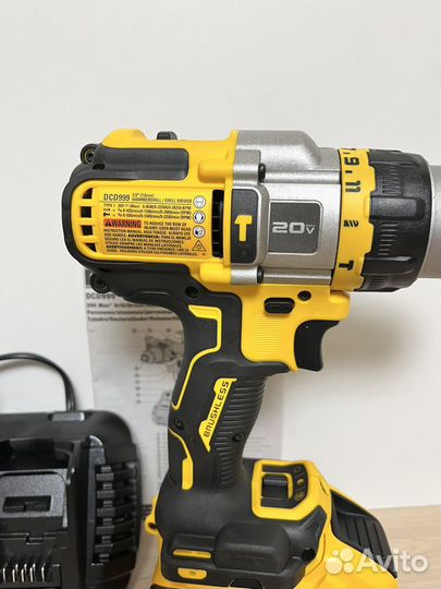Шуруповерт для ледобура Dewalt DCD999X1