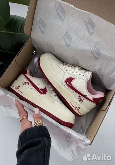 Nike air force 1 low valentine s day