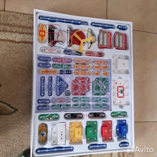 Электронный конструктор знаток 999 схем