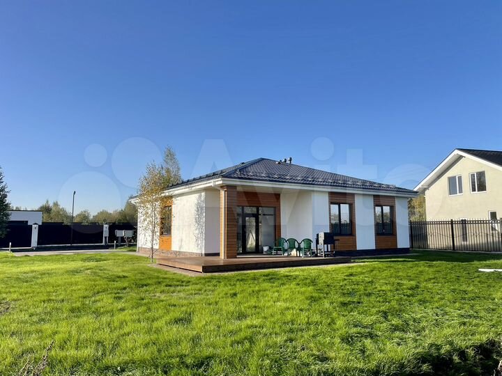 Дом 130,6 м² на участке 8,3 сот.