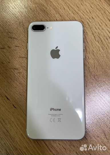 iPhone 8 Plus, 64 ГБ