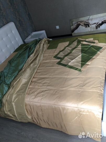 Покрывало и шторы