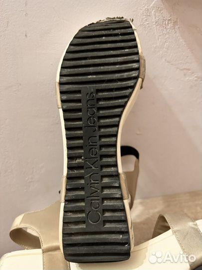 Босоножки Calvin clein 37