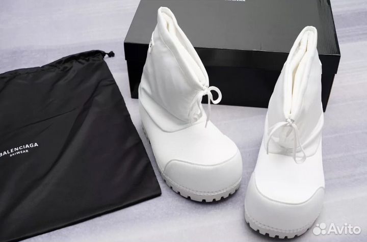 Ботинки Balenciaga Alaska Snow Boots White