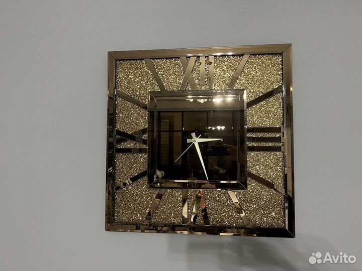 Часы настенные
