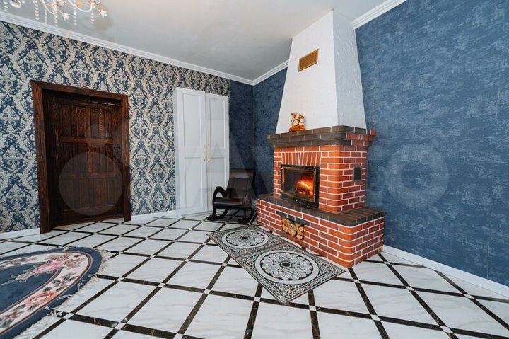 Коттедж 350 м² на участке 2 га