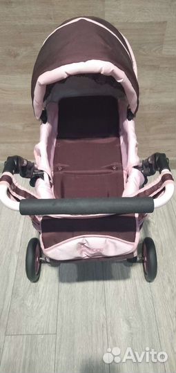 Детская игрушечная коляска