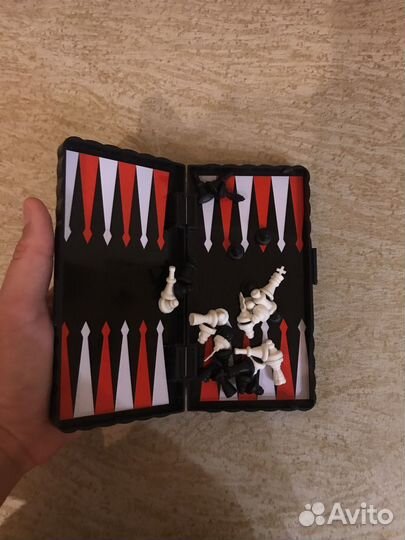 Магнитные шахматы