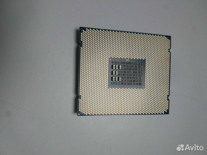 Intel Xeon E5-2680 V4