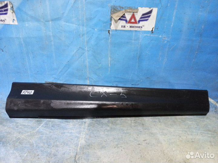 Накладка двери передняя правая Mazda Cx-5 2011