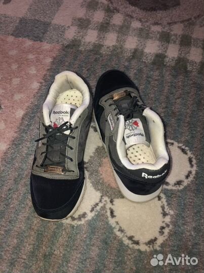 Кроссовки 35 размер
