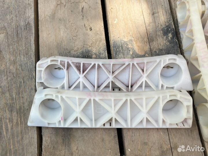 Крепление переднего бампера Nissan Almera G15