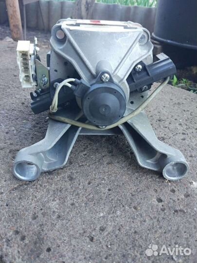 Двигатель стиральной машины