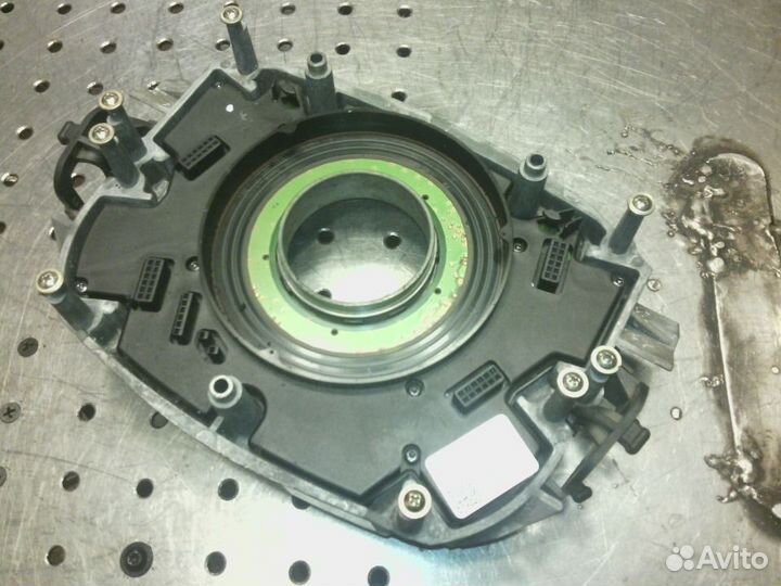 Под рулевая плата бмв Е65/66 BMW 61316922722