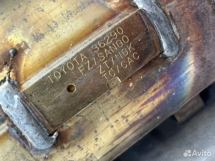 Коллектор выпускной Toyota Camry V70 2arfe 2500CC