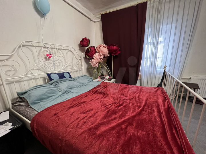 Комната 20 м² в 6-к., 3/3 эт.