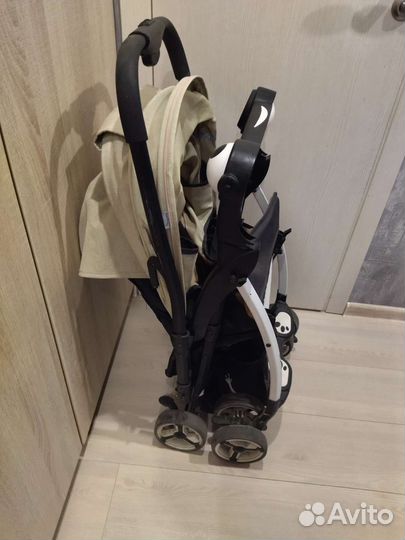 Прогулочная коляка - трость