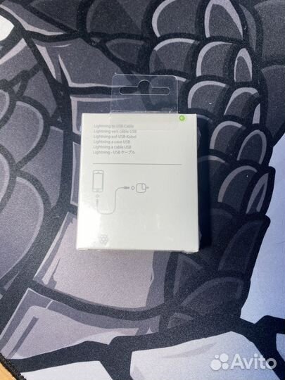 Зарядка на iPhone