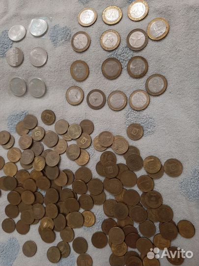 Монеты юбилейные 10рублей