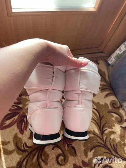 Женские дутики adidas 38