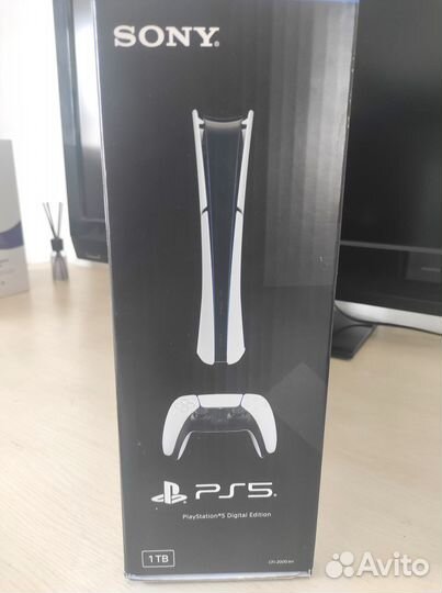 Sony Playstation PS5 Slim Digital, 1 тб, CFI-2000