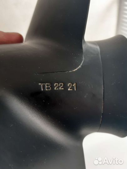 Винт Solas 10-го шага