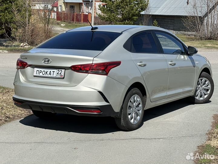 Прокат авто без водителя Hyundai Solaris
