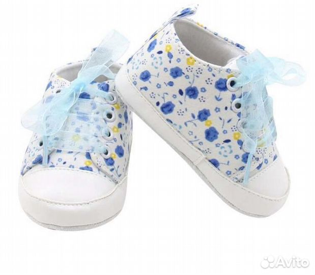 Вещи на девочку от рождения и до года