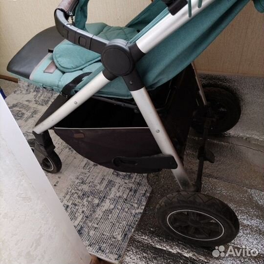 Прогулочная коляска carrello bravo Air