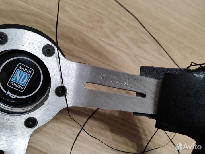 Автозапчасти руль 3 штуки под перетяжку