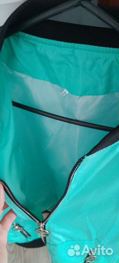 Куртка женская новая